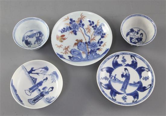 A group of Chinese porcelain tea bowls and saucer dishes, early 18th century, daimeter 6.2 - 11.2cm